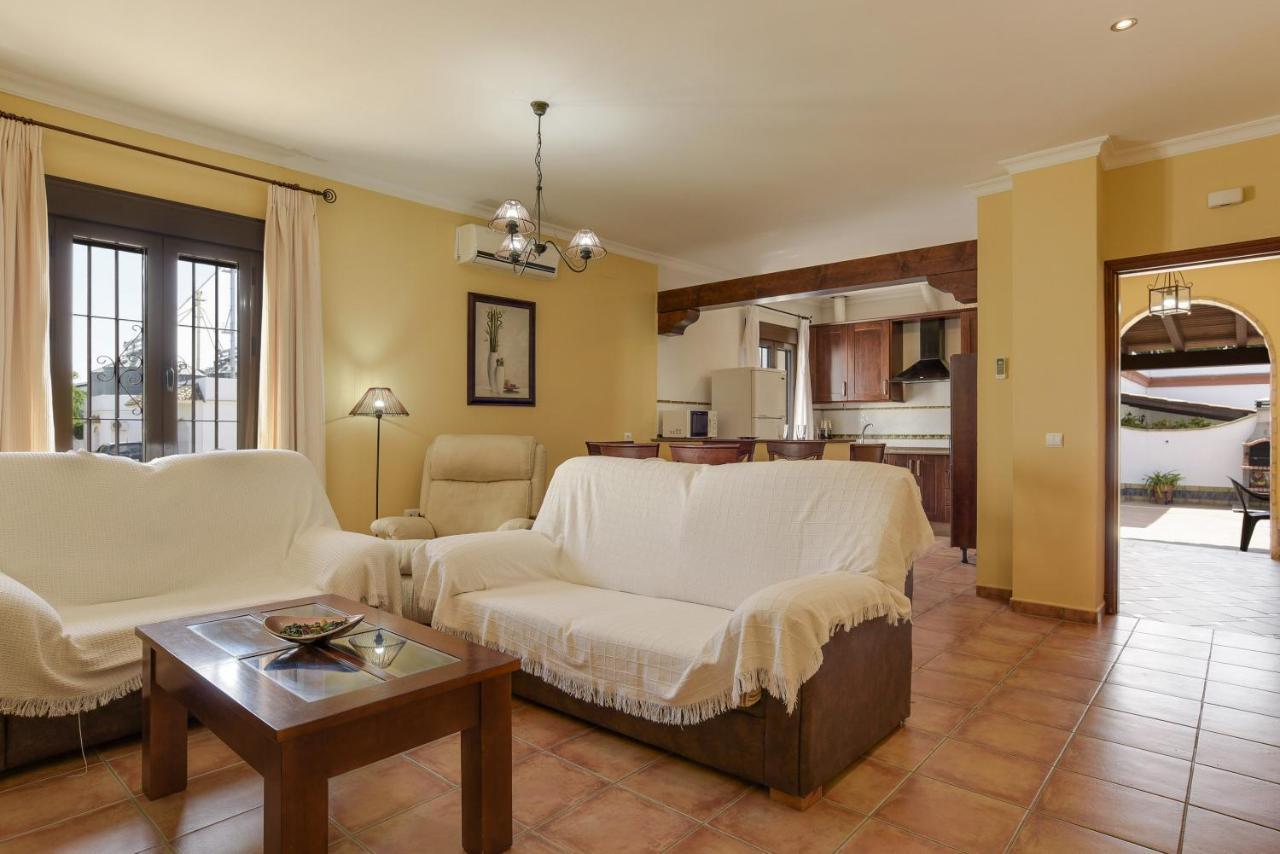 Holiday home Fuentes Solo Familias *